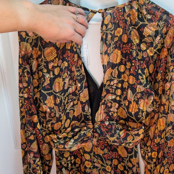 MINKPINK Foral Long Sleeve Dress - Picture 6 of 8